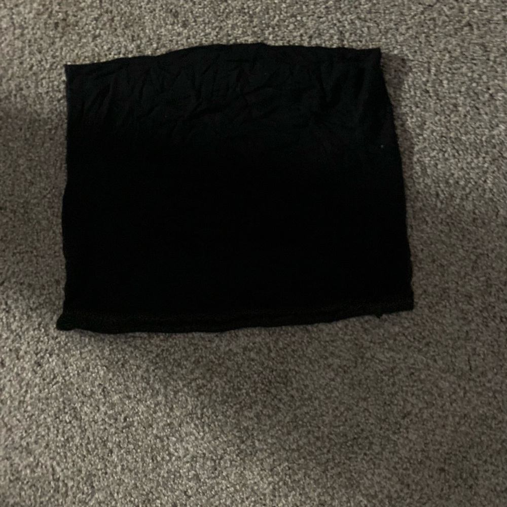 Black cropped tube top